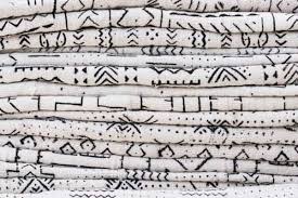 5 TYPES OF AFRICAN FABRICS YOU SHOULD KNOW